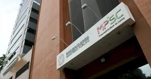 SUPER SALÁRIOS DE PROCURADORES E PROMOTORES REPERCUTE