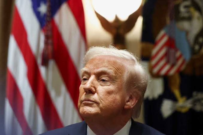 TRUMP FEZ ACORDO COM PUTIN E POUPOU RÚSSIA E COREIA DO NORTE SOBRE TARIFAS