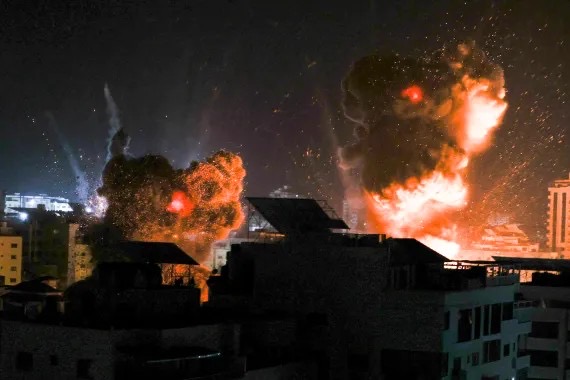 ISRAEL UTILIZOU ARMAS INCENDIÁRIAS DOS EUA  EM GAZA.