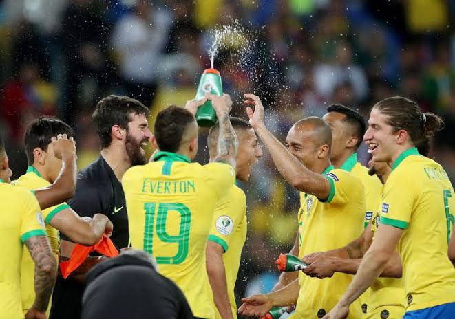 Brasil vence o Peru e é Campeão da Copa América. Cebolinha e Daniel são os nomes desta competição