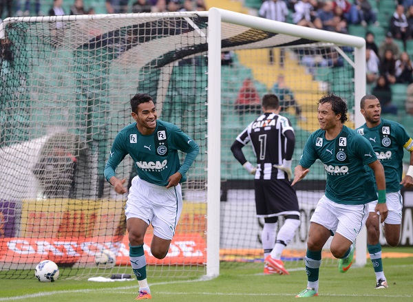Chapecoense e Figueirense precisam pontuar