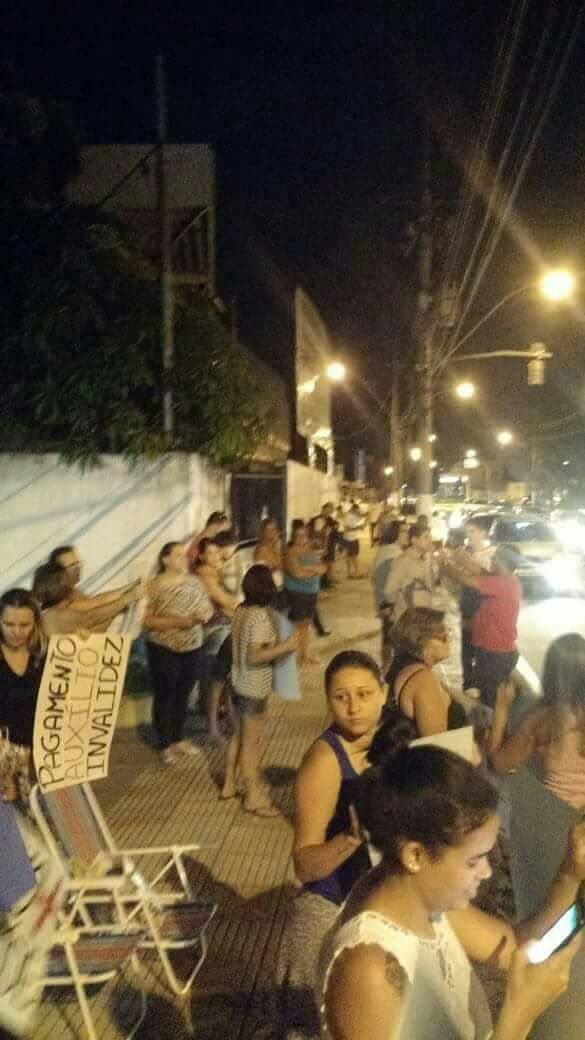 Revolta e manifestações no Rio e Espírito Santo