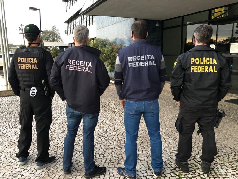 SC  SOFRE UM DOS MAIORES ASSALTOS  AOS COFRES PÚBLICOS DESVENDADOS PELA PF E RECEITA FEDERAL