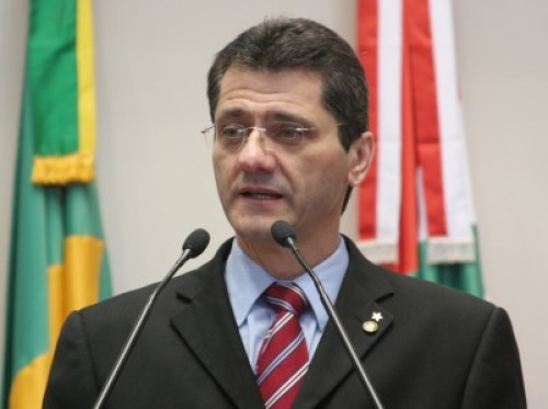 Ex-deputado do PT/SC tem bens bloqueados pela Justiça