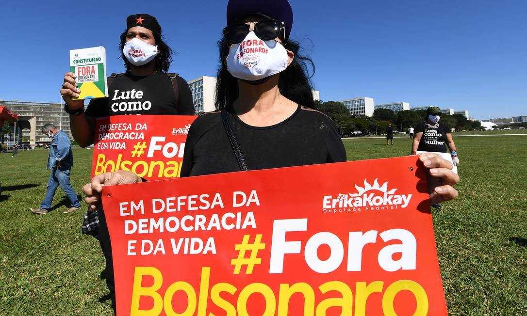 Oposição e mais de 400 entidades ingressam  na Câmara Federal com pedido de Impeachment de Bolsonaro