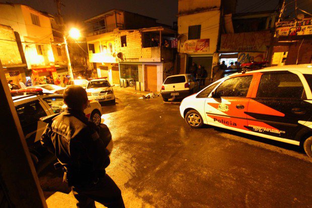 Grupo em carro e moto fez a maioria dos ataques em Osasco, diz secretário