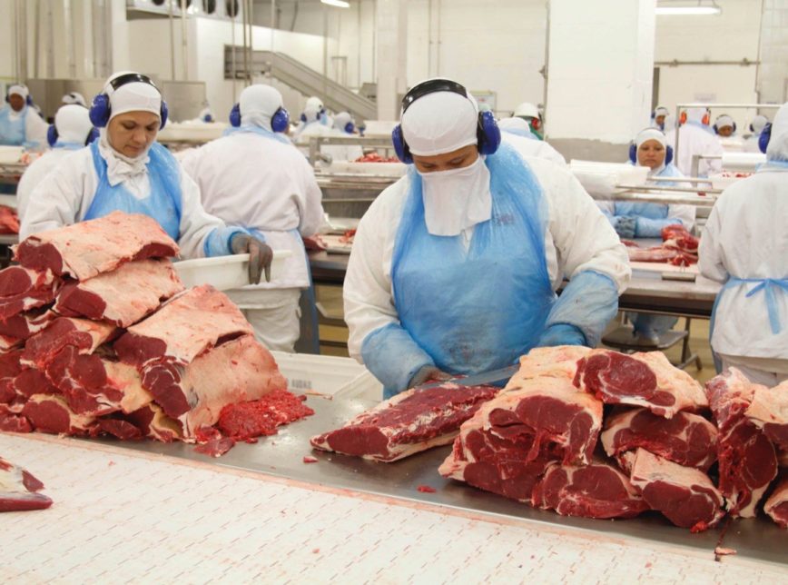 China suspende importação de carne suína brasileira. Motivo não foi esclarecido pelo governo chinês