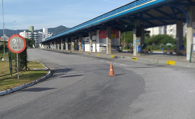 Greve de servidores municipais em Florianópolis (SC), continua 