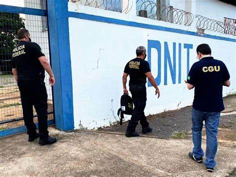 BRASIL AFUNDANDO NA CORRUPÇÃO: Dnit  NA MIRA DO MPF E PF