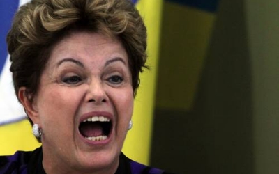 Dilma Rousseff (PT) à beira do impeachment