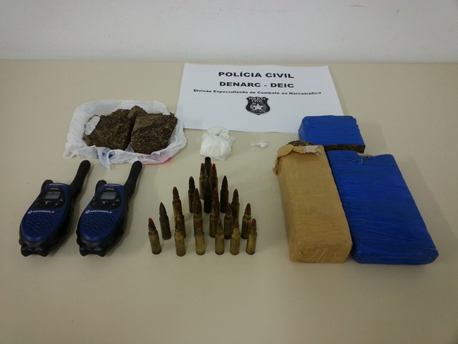 Munições de fuzil e drogas apreendidos na Grande Florianópolis,SC