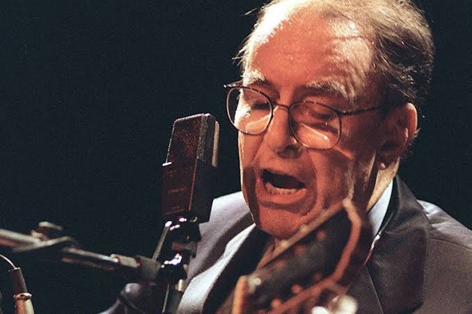 Morte do gênio João Gilberto repercute em todo o mundo