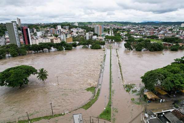 Chuvas na Bahia deixa milhares de desabrigados com 18 mortes