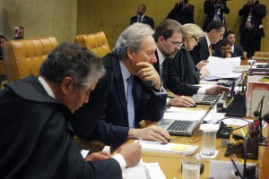 Câmara Federal passa por vexame. Vergonha !