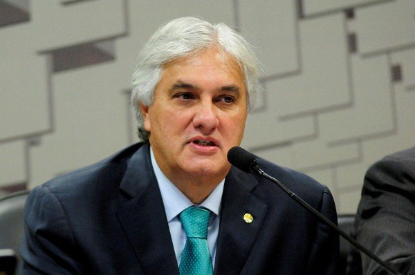 Senador Delcídio Amaral (PT) é preso pela PF