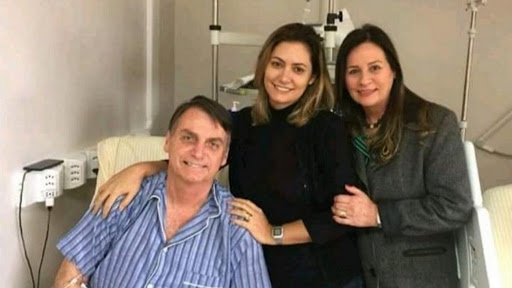 Ex-esposa de Jair Bolsonaro (PSL), disse que apoia o ex-marido à presidência da República