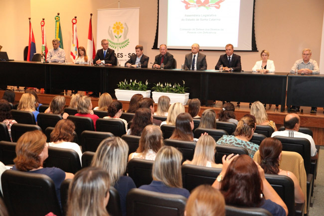 Zika vírus em debate em SC