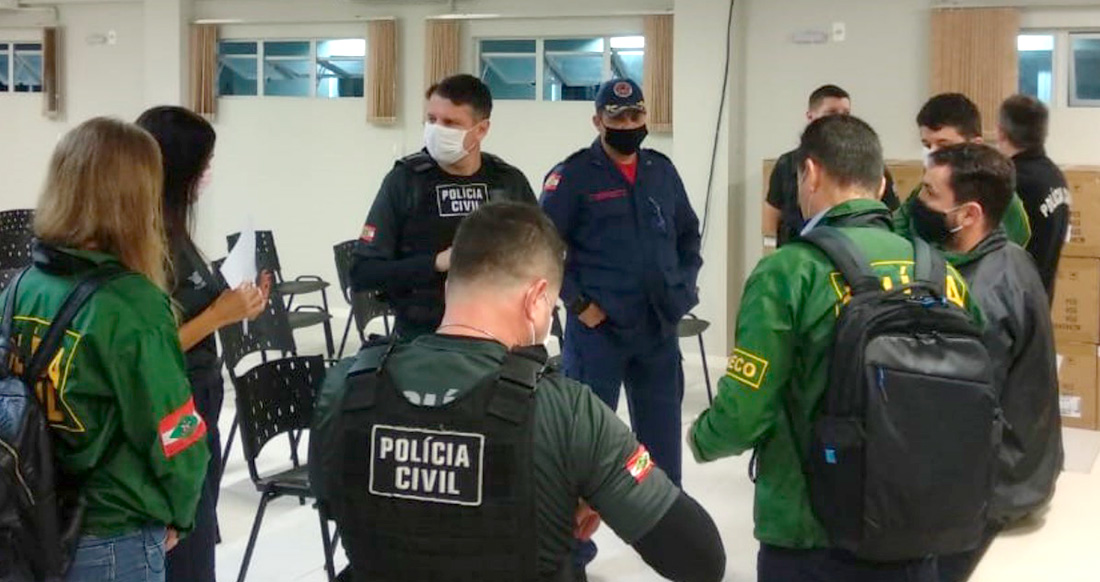 Juiz de Florianópolis (SC);  determina que processo da Operação Oxigênio seja encaminhado ao STJ