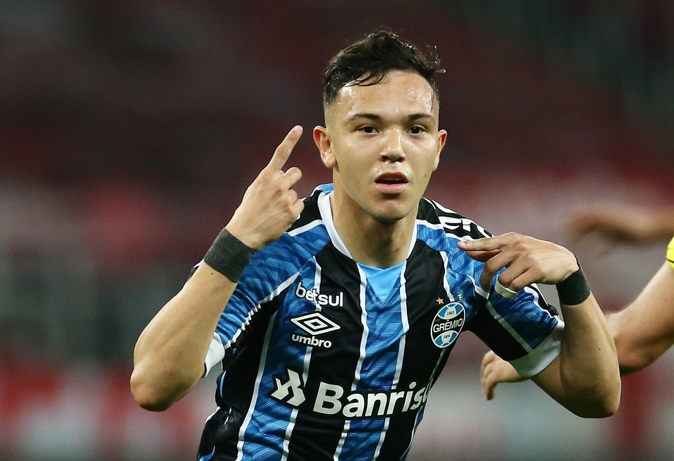 Grêmio vence o Internacional pela Libertadores. Craque Pepê deu a vitória ao Imortal Tricolor Gaúcho