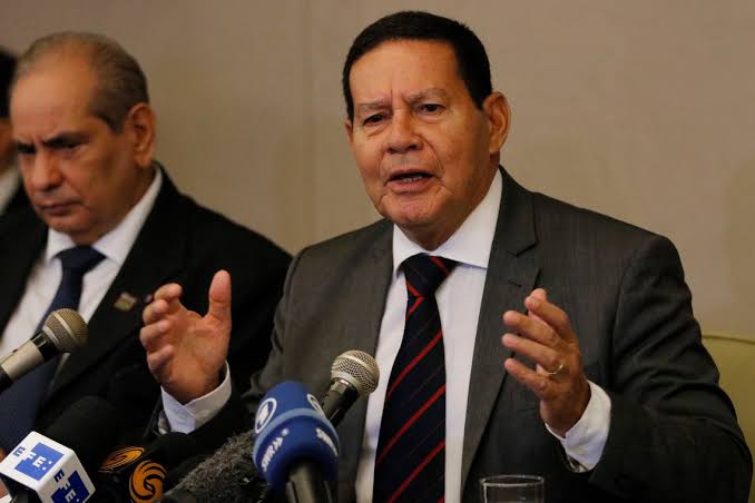 Vice - Presidente da República Hamilton Mourão quer Reforma Política imediata após Reforma da Previdência