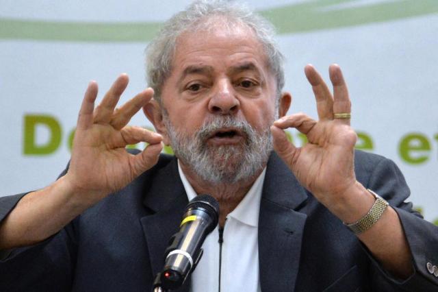 Lula (PT)- o mafioso, teve adiado dia de audiência à Justiça Federal