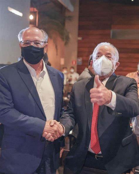 Alckmin já chamou Lula (PT) de \"ladrão de carros\". Agora, aliados ? Hummmm !