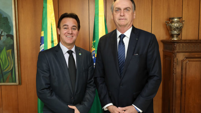 Patriota rachado pode acolher Jair Bolsonaro como filiado