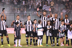 Figueirense vence o Avaí pela Copa do Brasil