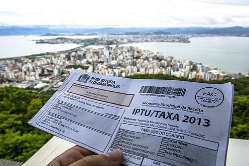 Florianópolis e aumento do IPTU