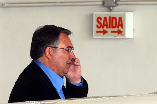Denúncia contra Raimundo Colombo (PSD) vai tramitar na Justiça Eleitoral