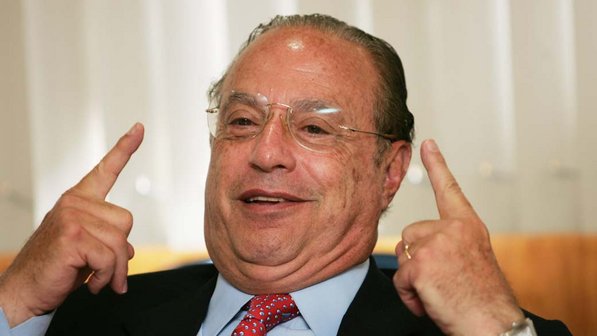 Paulo Maluf (PP),  vai pegar 7 anos, 9 meses e 10 dias de prisão, decidiu o STF