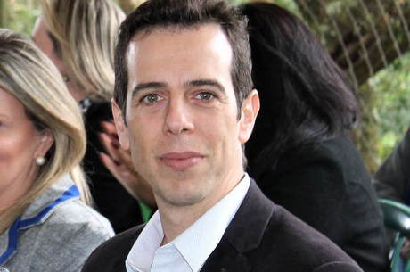 Ministério da Educação sem Feder e surge Cimadon. O Brasil na égide da incompetência política- administrativa