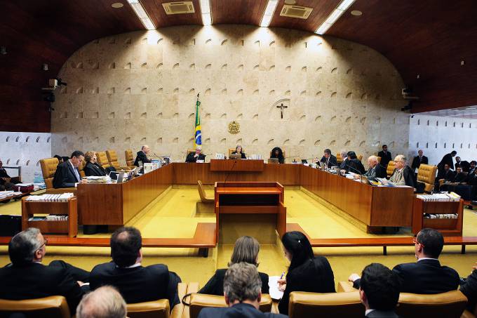 STF protege mafiosos ao demorar para julgar casos de corrupção