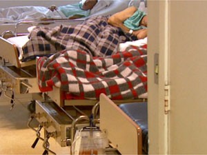 Hospitais em SC enfrentam falta de equipamentos até leitos
