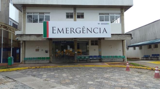 Emergência do HU, na Capital, é fechada por superlotação