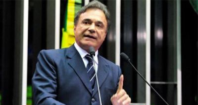Álvaro Dias poderá disputar a presidência da República pelo PV