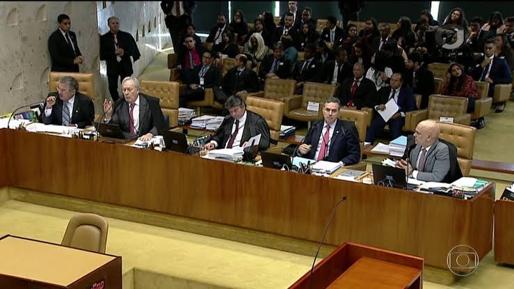 Indulto de Natal : STF vota e dá mais uma ajudinha para mafiosos e corruptos do país