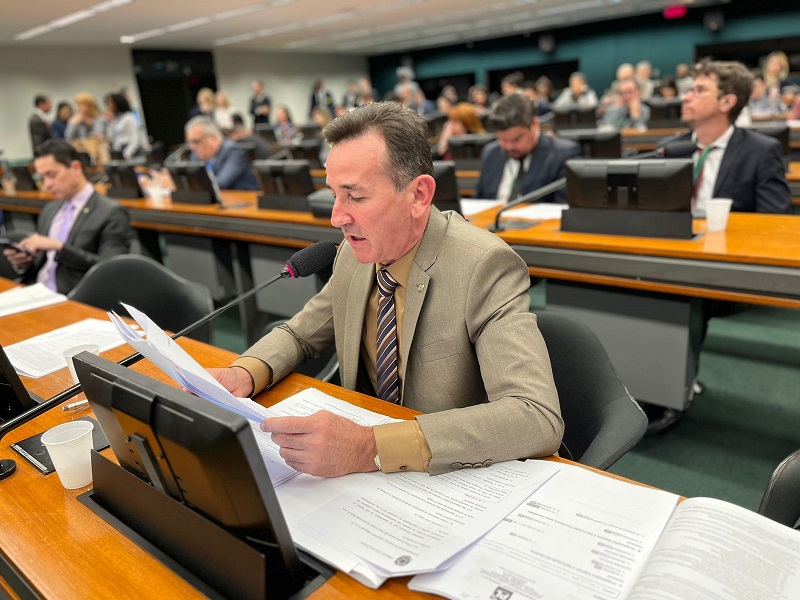 JORGE GOETTEN  É RELATOR DE PROJETO  À  REGULAMENTAR  PROFISSÃO DE EDUCADOR SOCIAL