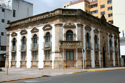 Prefeitura em SC e guardanapos caríssimos